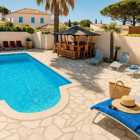 Apartment T2- 20m2 -plage De La Nartelle A 200m -piscine Au Sel - Parking - Bbq - Sejour Calme & Detente- Check-in De 15h A 20h Maximum- Propriete Le Reve D'azur Maxime