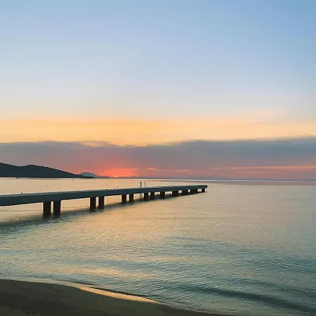 T2- 20m2 -plage De La Nartelle A 200m -piscine Au Sel - Parking - Bbq - Sejour Calme & Detente- Check-in De 15h A 20h Maximum- Propriete Le Reve D'azur Maxime Apartment *